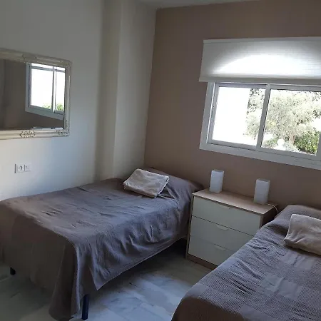 Apartment Perfect Location Close To Beach *