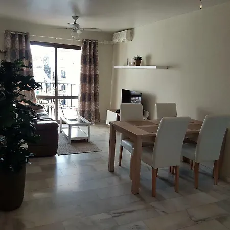 Apartment Perfect Location Close To Beach
